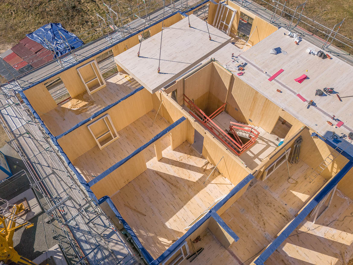 Ellener Hof: Baufortschritt der neuen Wohnhäuser in Holzbauweise