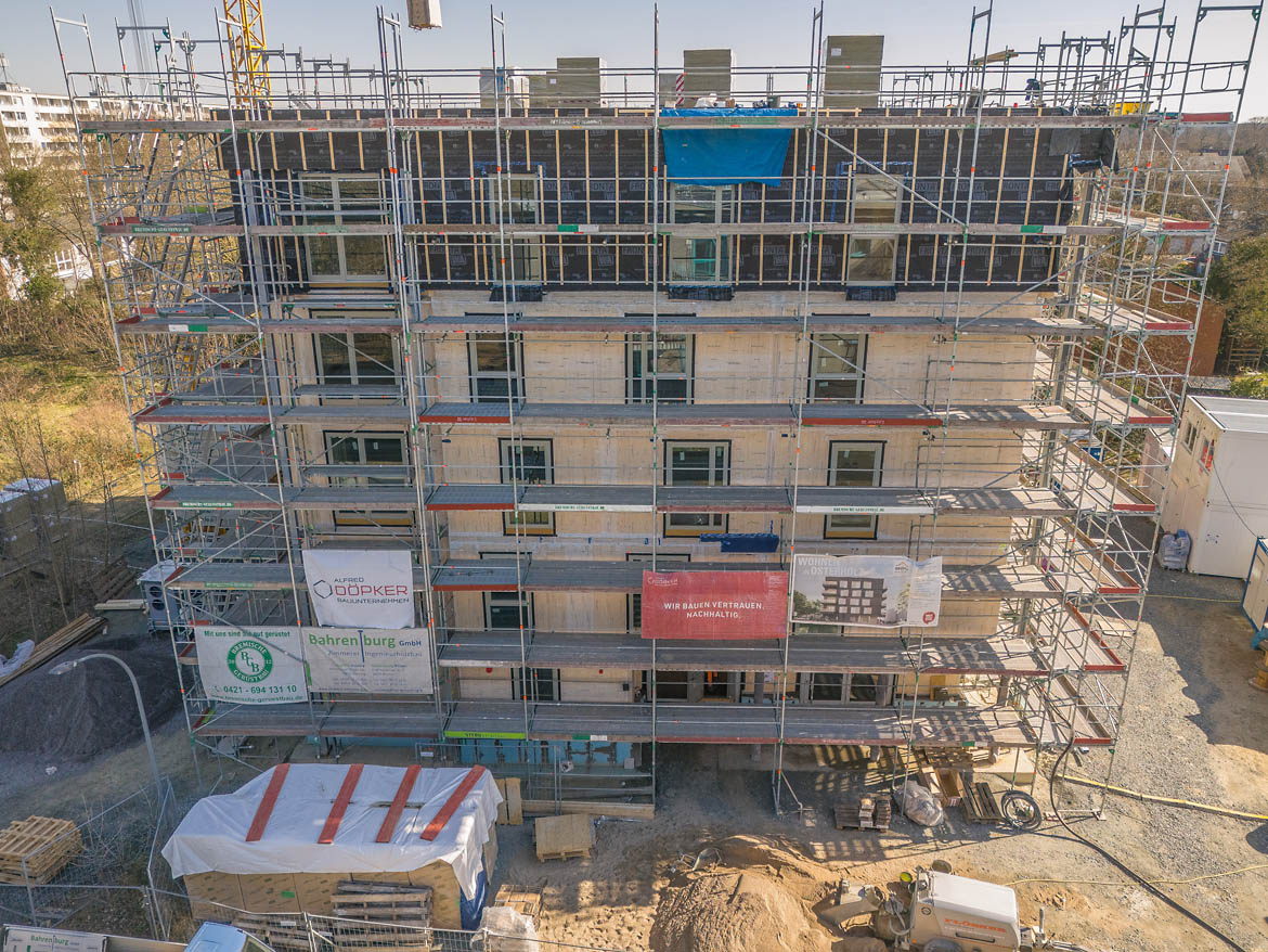 Ellener Hof: Baufortschritt der neuen Wohnhäuser in Holzbauweise